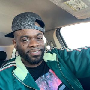 Meet your Posher, Sean